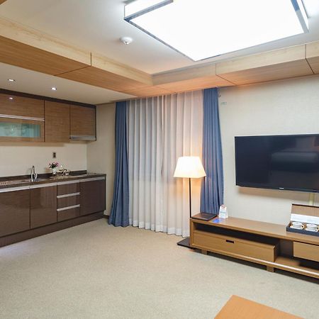 Benikea Hotel Чеджу Екстериор снимка