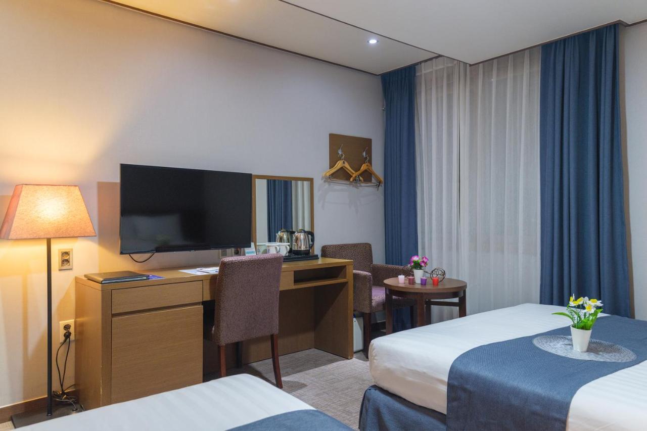 Benikea Hotel Чеджу Екстериор снимка