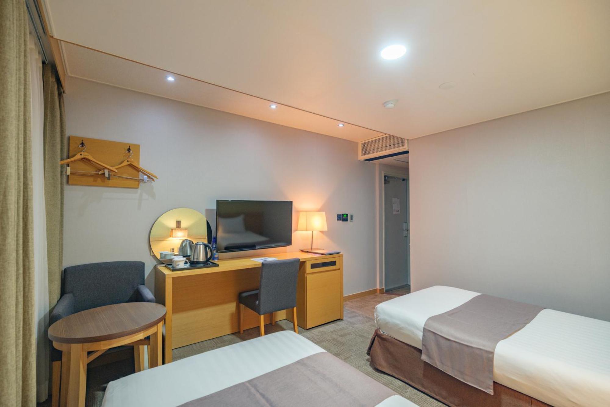 Benikea Hotel Чеджу Екстериор снимка